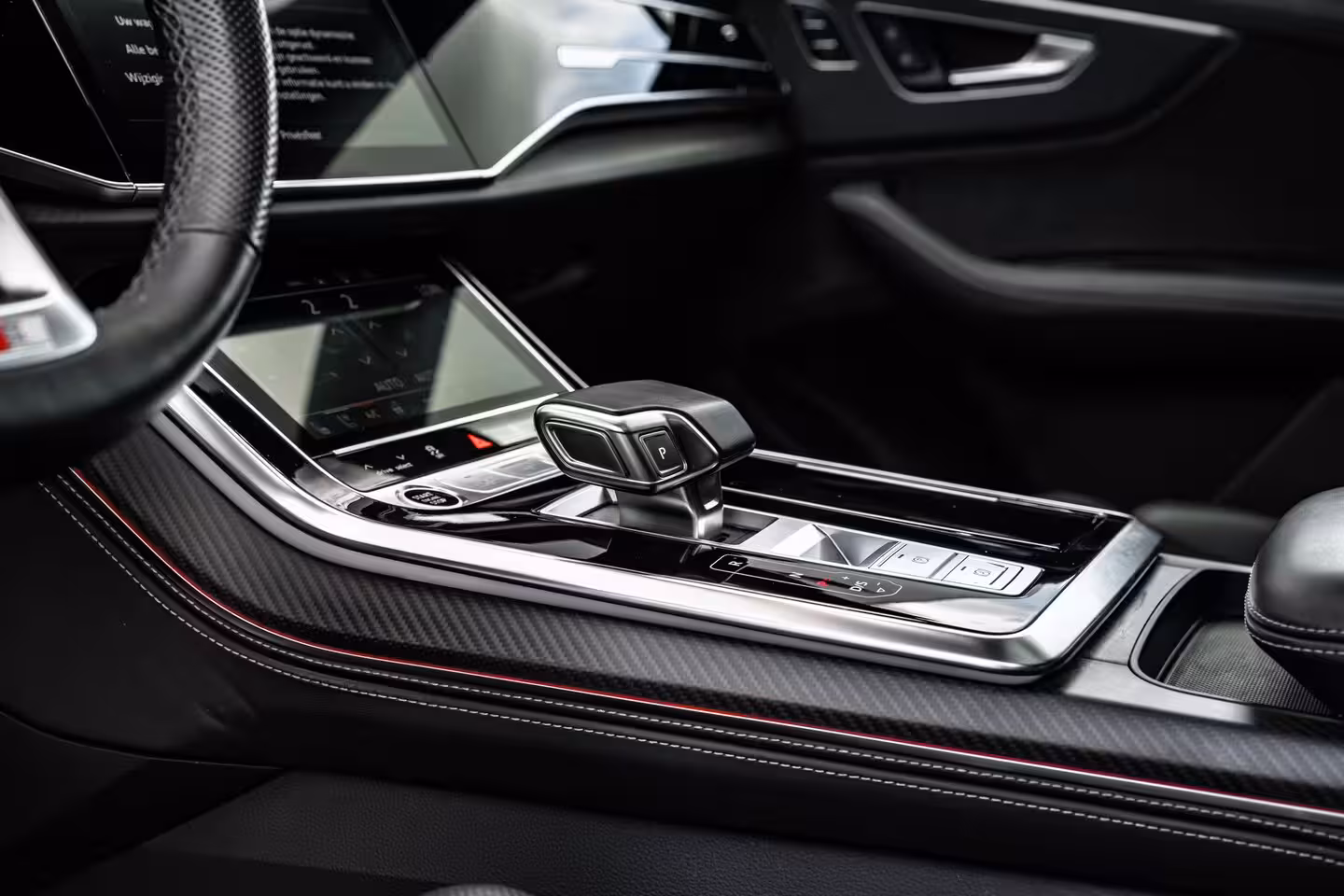 Audi Q8 60 TFSI e quattro Pro Line S Competition 490PK | Panoramadak | 23'' Vossen | Laser LED Kop
