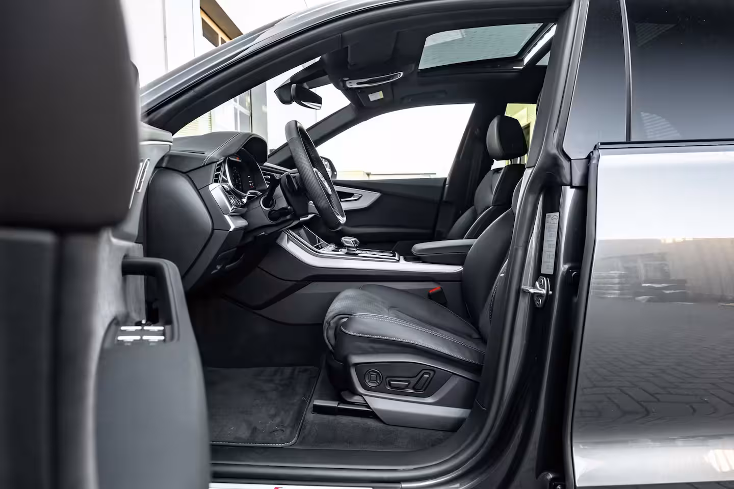 Audi Q8 55 TFSI e quattro Pro Line S 394PK | Panoramadak | Elek.stoelen incl. geheugen | Sfeerverl