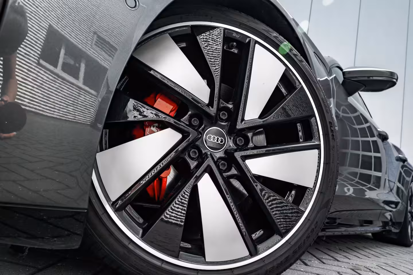 Audi e-tron GT GT 93 kWh 476PK | Luchtvering | Stoelventilatie | 360 Camera | Assistentie Pakket Plus | B