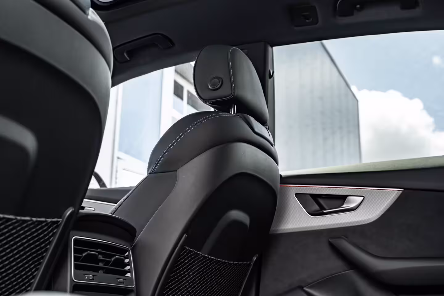Audi Q8 55 TFSI e quattro Pro Line S 394PK | Trekhaak | Panorama Dak | 360 Camera | Sfeerverlichti