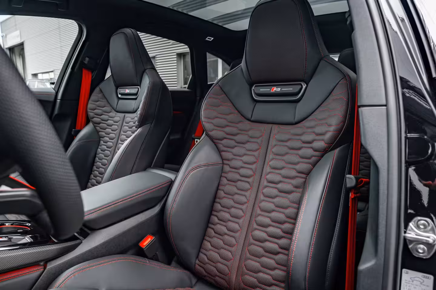 Audi RS5 Avant e-hybrid 470 kW / 639 PK Ceramische remmen | Carbon In&Exterieur | Panorama Dak | St