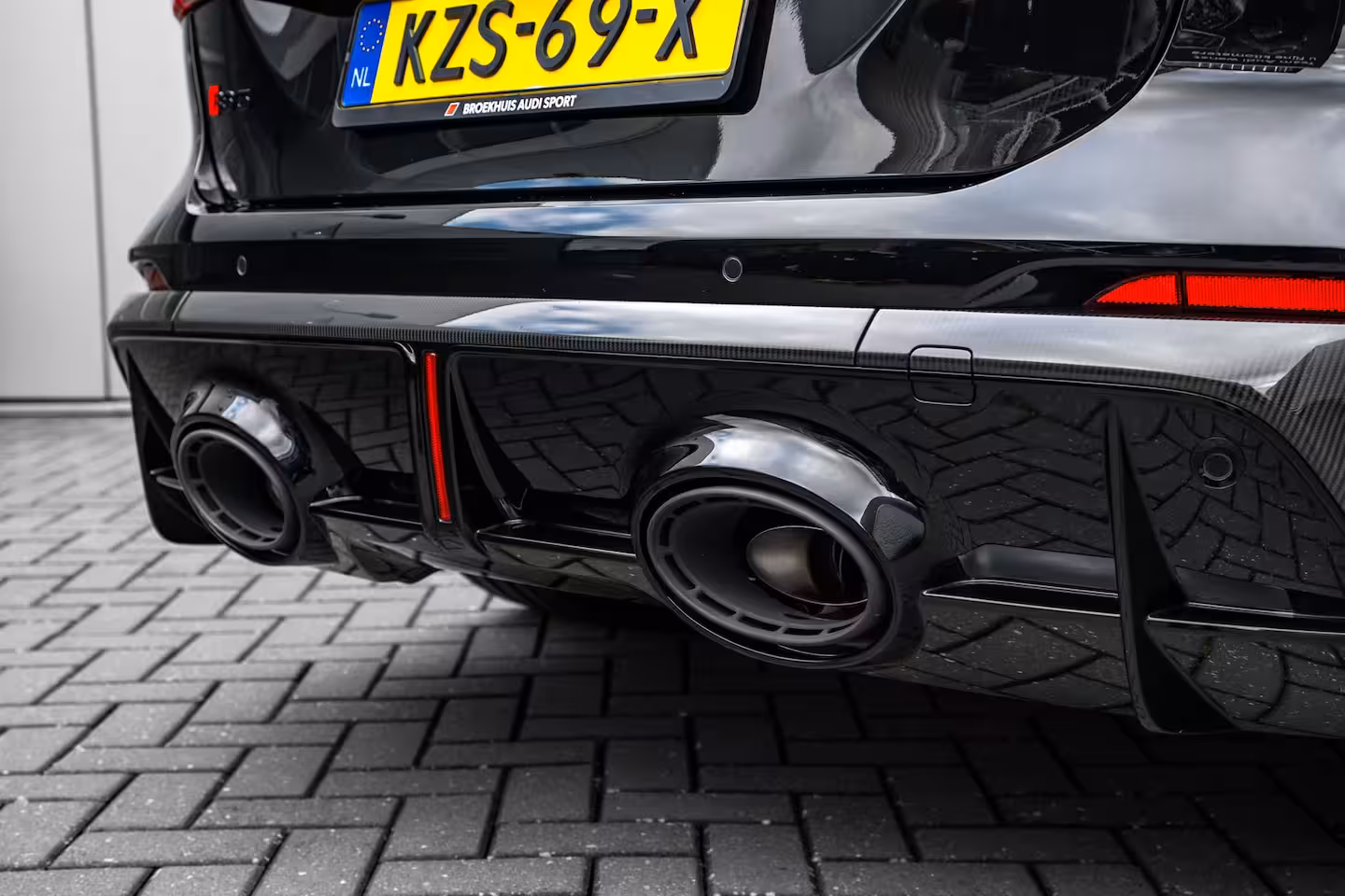 Audi RS5 Avant e-hybrid 470 kW / 639 PK Ceramische remmen | Carbon In&Exterieur | Panorama Dak | St