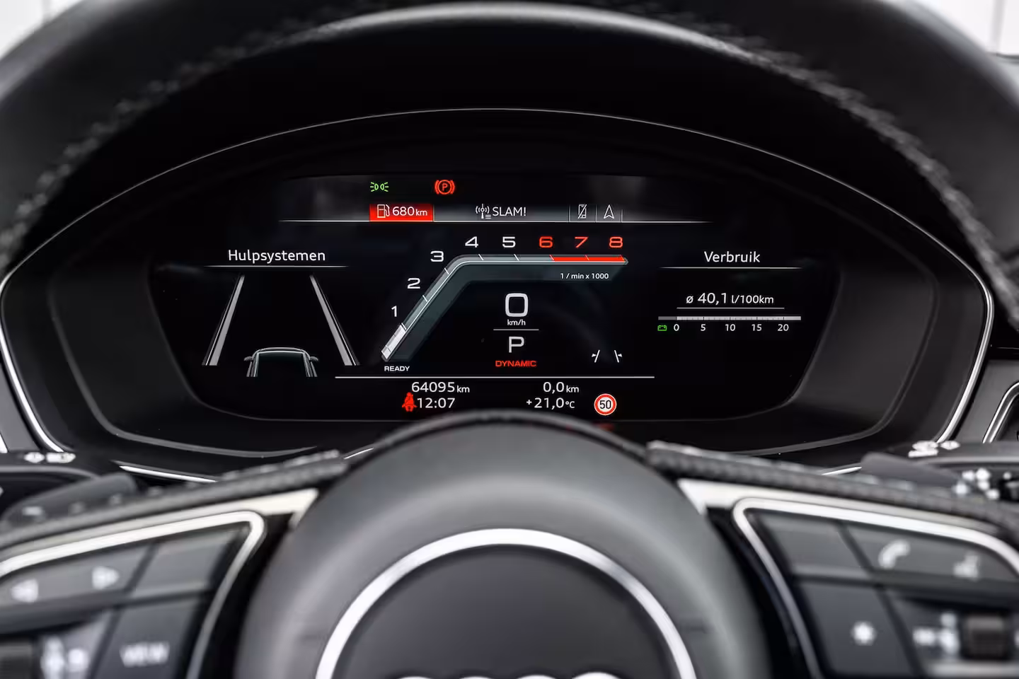 Audi A4 Avant 35 TFSI S edition Competition 150PK | Stoelverw. voor | Parkeer hulp voor & achter | Sfeer