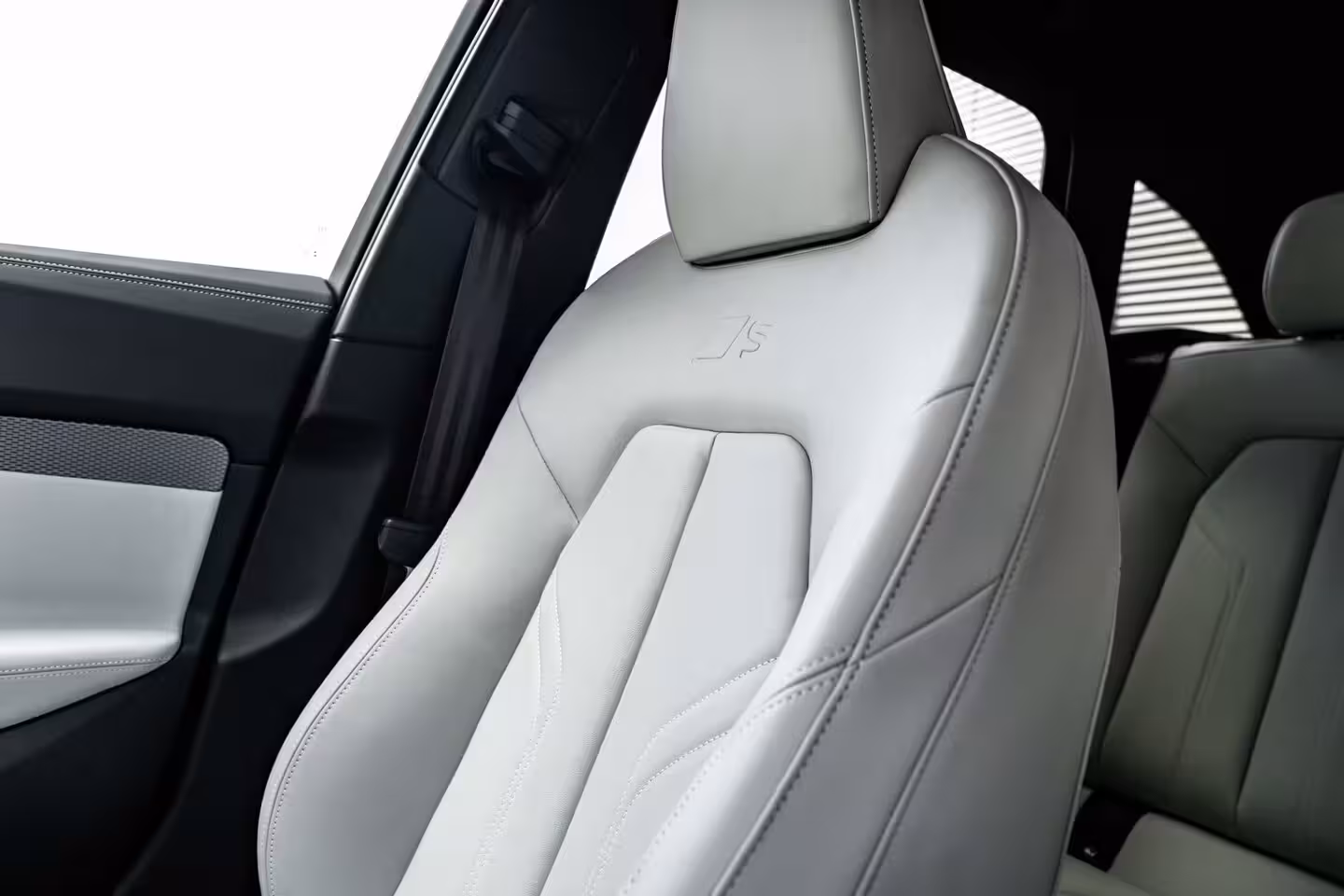 Audi A5 Avant S edition | Adaptive cruise control | Aluminium optiek in het interieur | smartphone inter