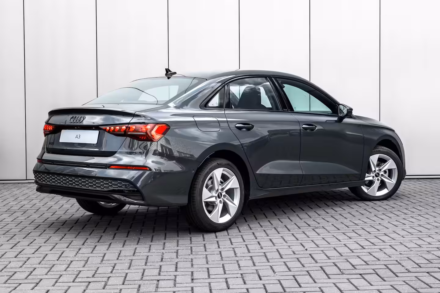 Audi A3 Limousine Advanced edition | Aluminium optiek in het interieur | virtual cockpit | Cruise control