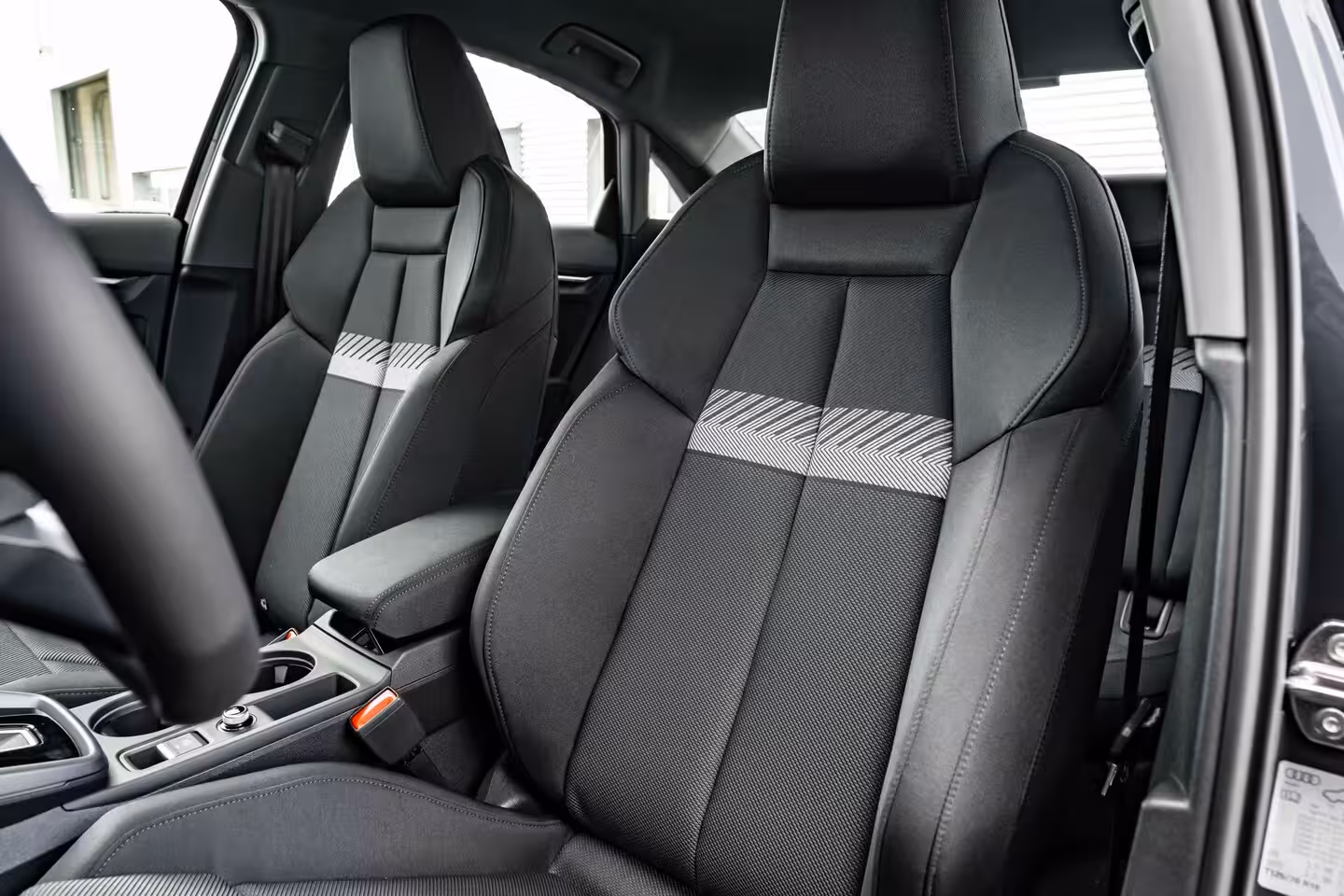 Audi A3 Limousine Advanced edition | Aluminium optiek in het interieur | virtual cockpit | Cruise control