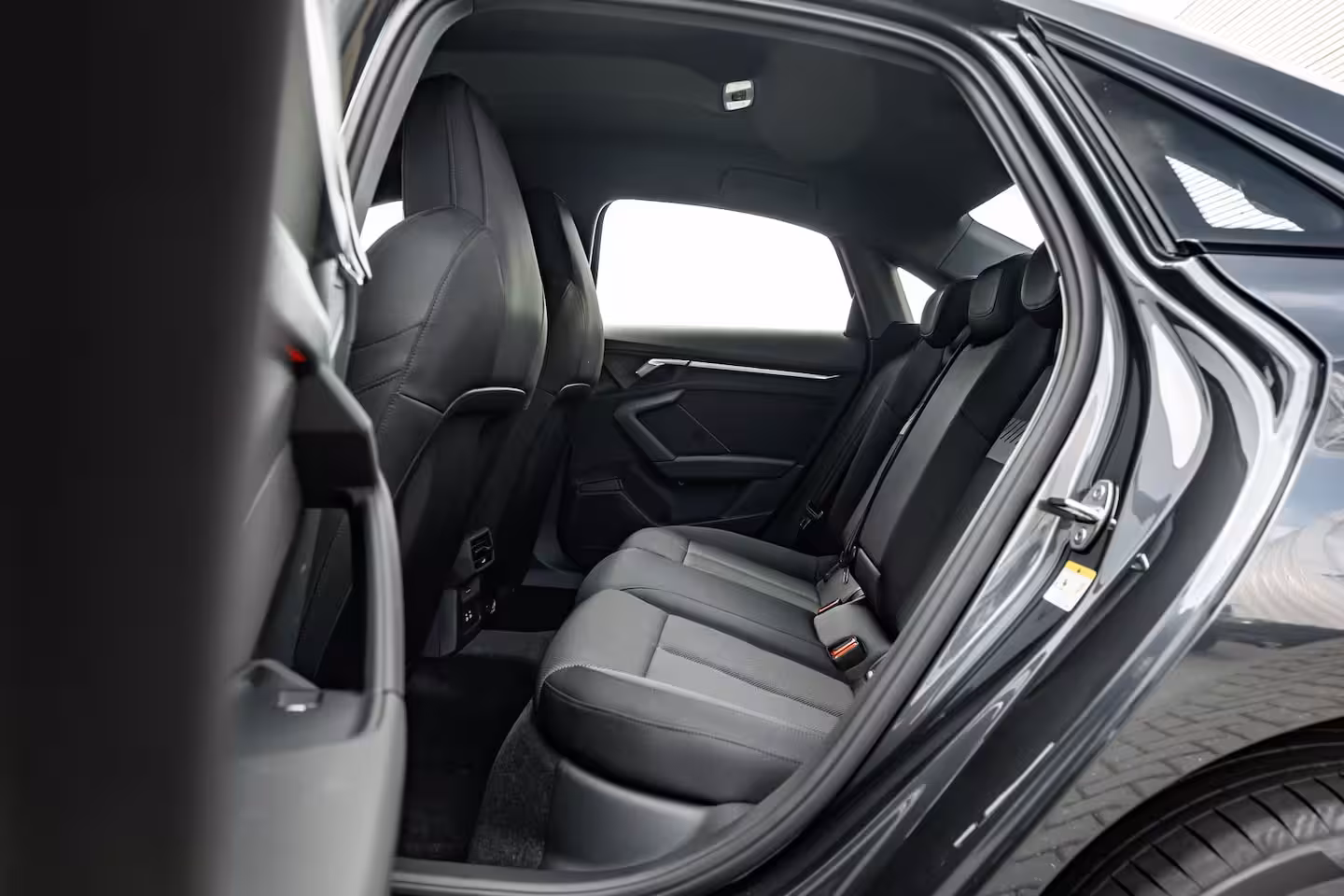 Audi A3 Limousine Advanced edition | Aluminium optiek in het interieur | virtual cockpit | Cruise control