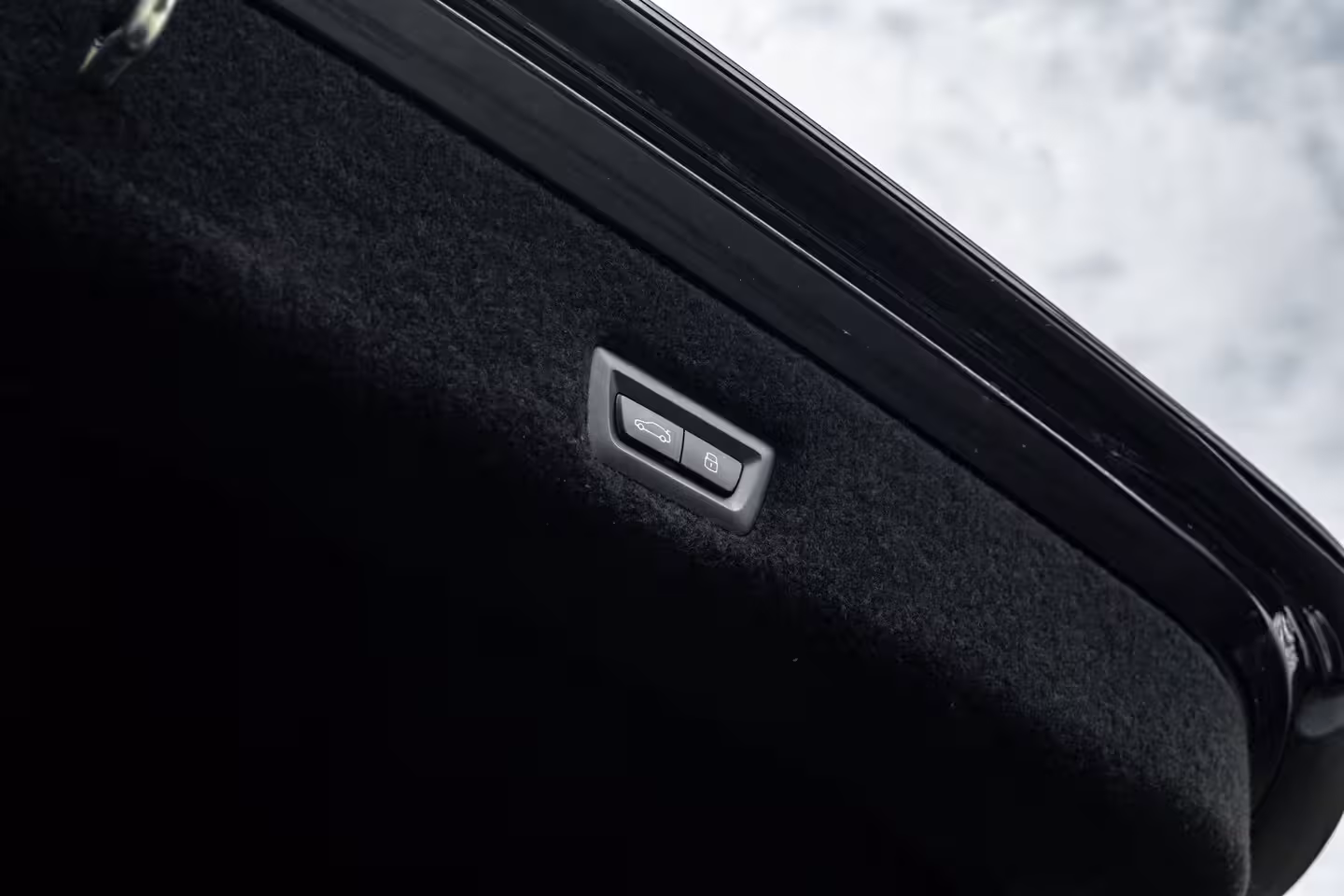 BMW i7 xDrive60 106 kWh 545 PK | Skylounge Panorama Dak | Achteras besturing | Elektrische deuren
