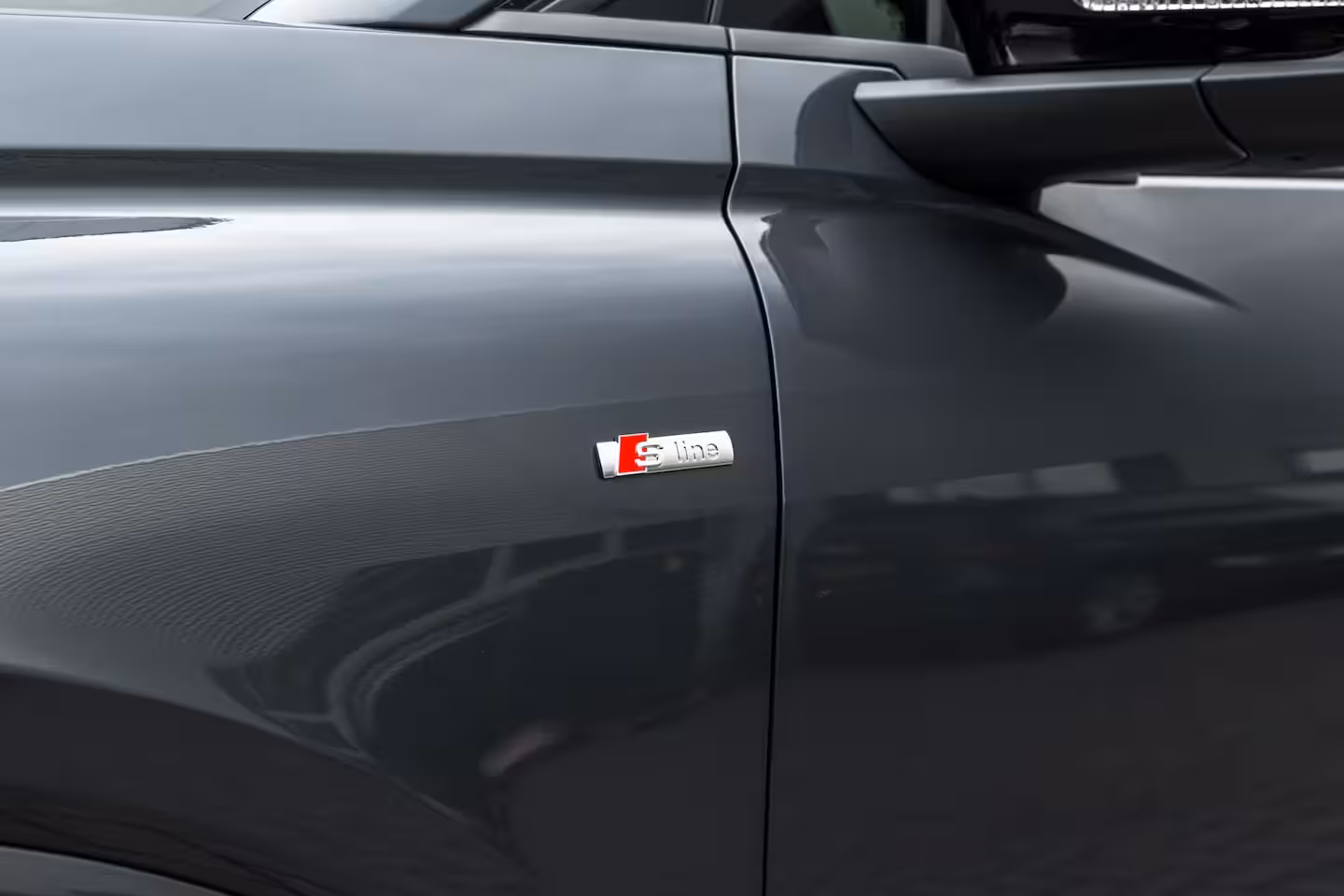 Audi Q4 Sportback e-tron S Edition | Achterklep, automatisch bedienbaar | Achteruitrijcamera | Adaptive cruise cont
