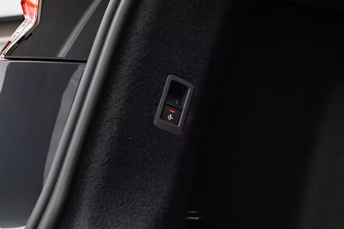 Audi Q4 Sportback e-tron S Edition | Achterklep, automatisch bedienbaar | Achteruitrijcamera | Adaptive cruise cont