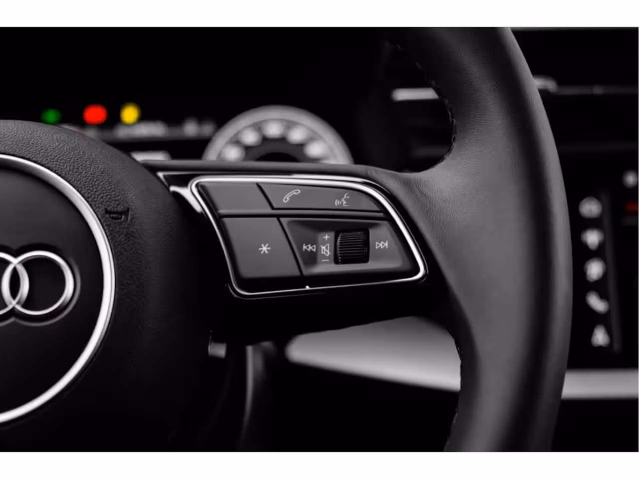 Audi A3 allstreet 35 TFSI Advanced edition 150 pk S tronic | Advanced exterieur | Aluminium optiek in het in