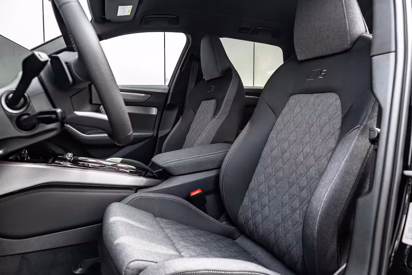 Audi A6 Avant 2.0 e-hybrid quattro S edition 299PK | Trekhaak | 4-wiel besturing | 360 Camera | Sfeer ve