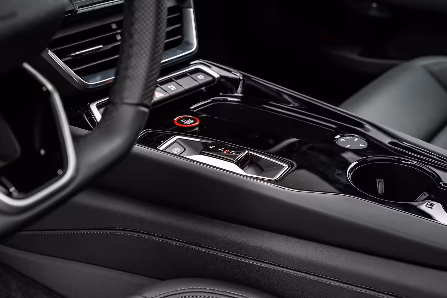 Audi e-tron GT quattro 97 kWh 370 kW / 503 pk | Achterklep, automatisch bedienbaar | sound system | virtu