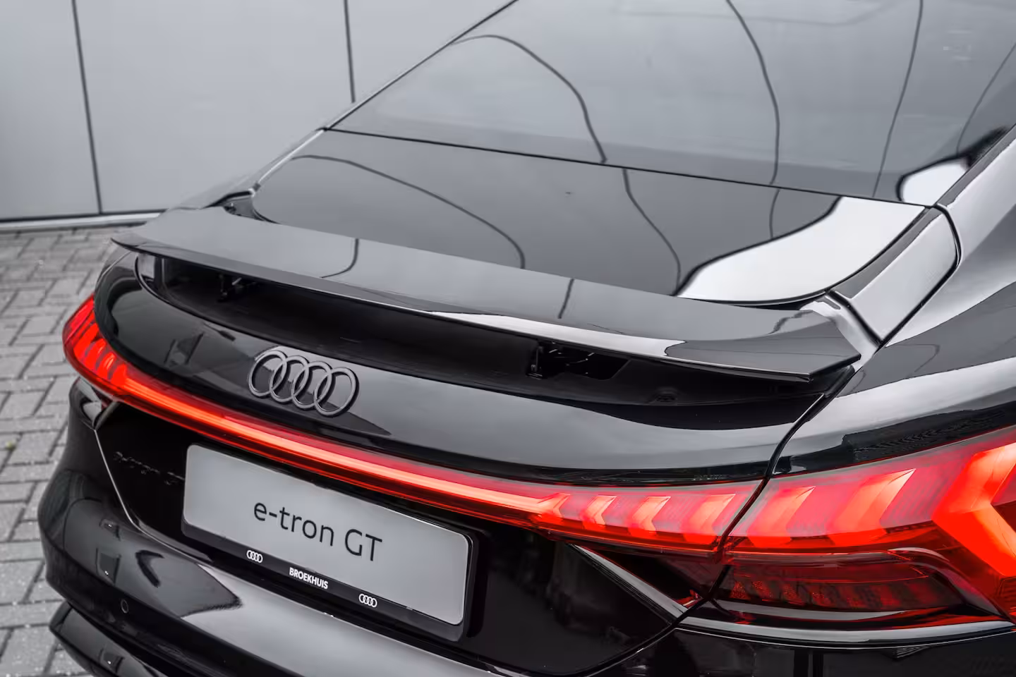 Audi e-tron GT quattro 97 kWh 370 kW / 503 pk | Achterklep, automatisch bedienbaar | sound system | virtu
