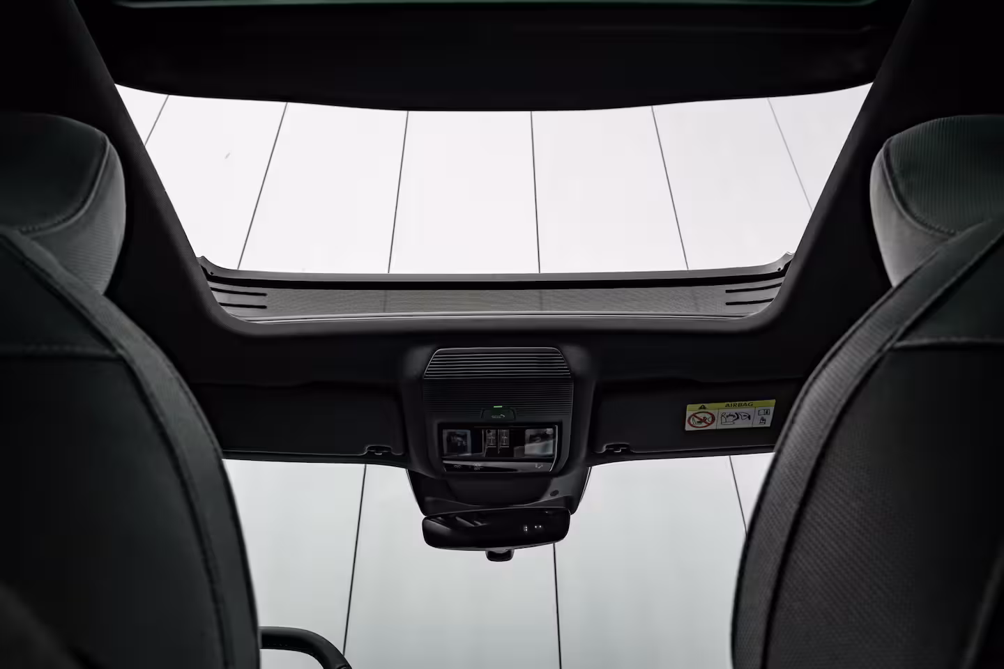 Audi Q3 S edition | Adaptive cruise control | sound system | Cruise control