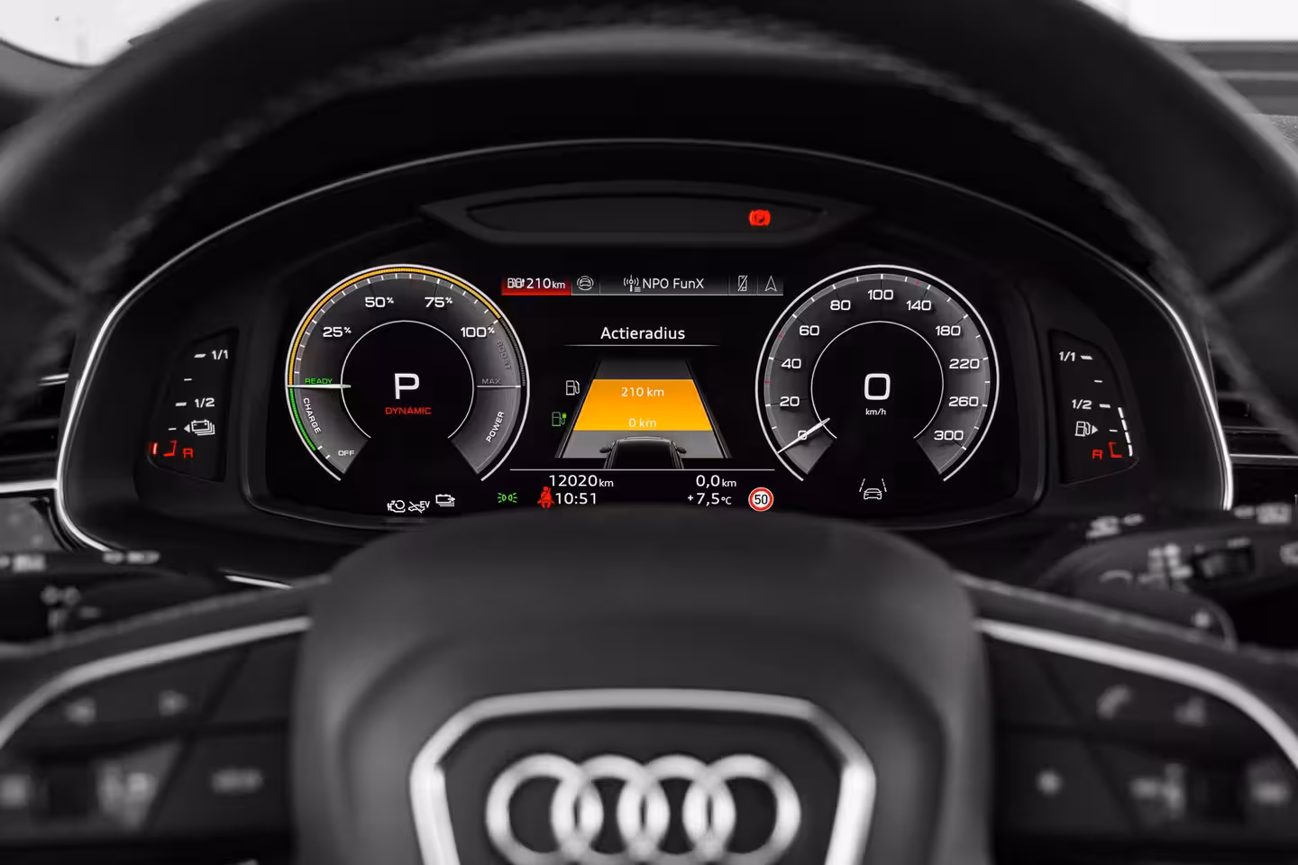 Audi Q8 55 TFSI e quattro Pro Line S 394 PK | Trekhaak | B&O Advanced | Headup Display | Panoramad