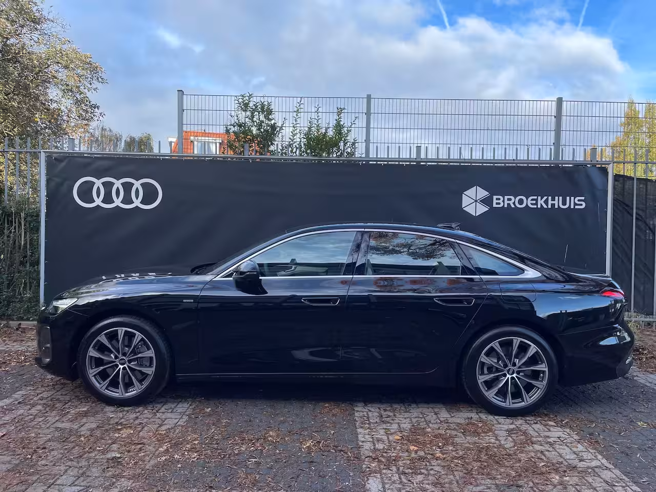 Audi A6 Limousine Advanced edition | Adaptive cruise control | Airconditioning 4-zones | sound system