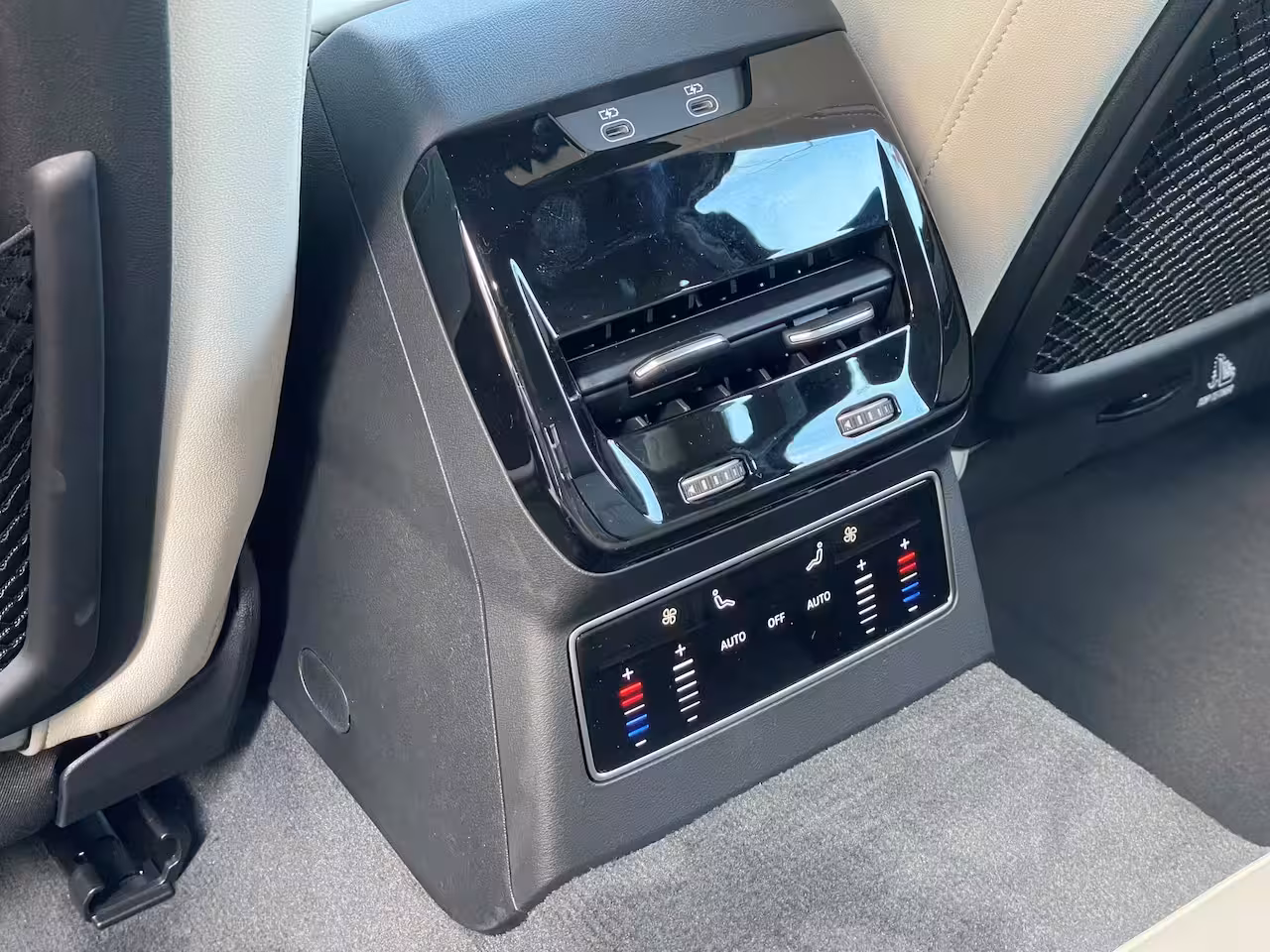 Audi A6 Limousine Advanced edition | Adaptive cruise control | Airconditioning 4-zones | sound system
