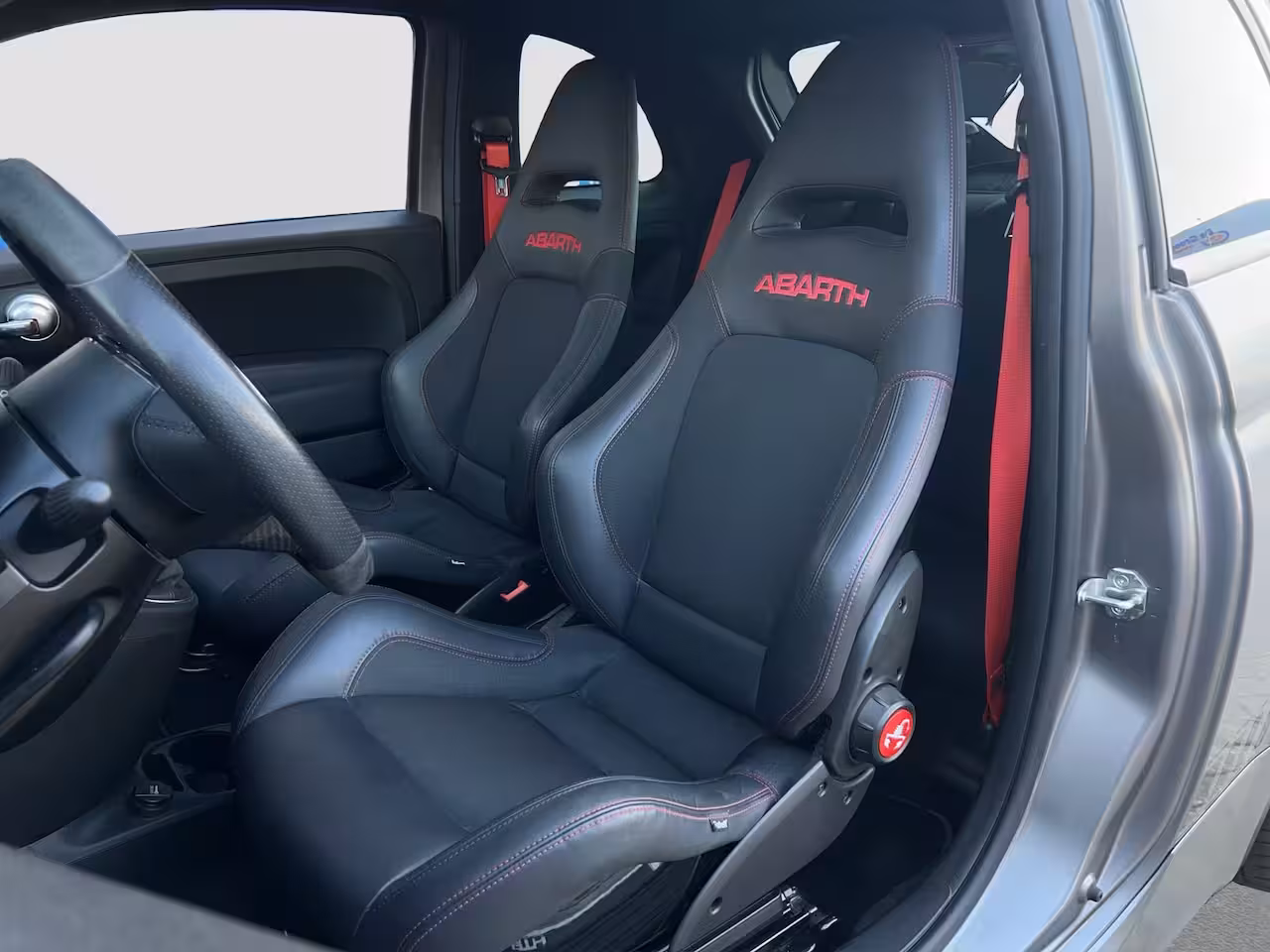 Abarth 595 1.4 T-Jet Competizione | Carbon Kuipstoelen | Akrapovic | Nieuwstaat |