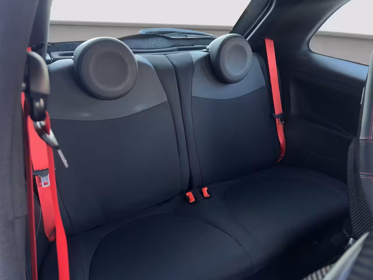 Abarth 595 1.4 T-Jet Competizione | Carbon Kuipstoelen | Akrapovic | Nieuwstaat |