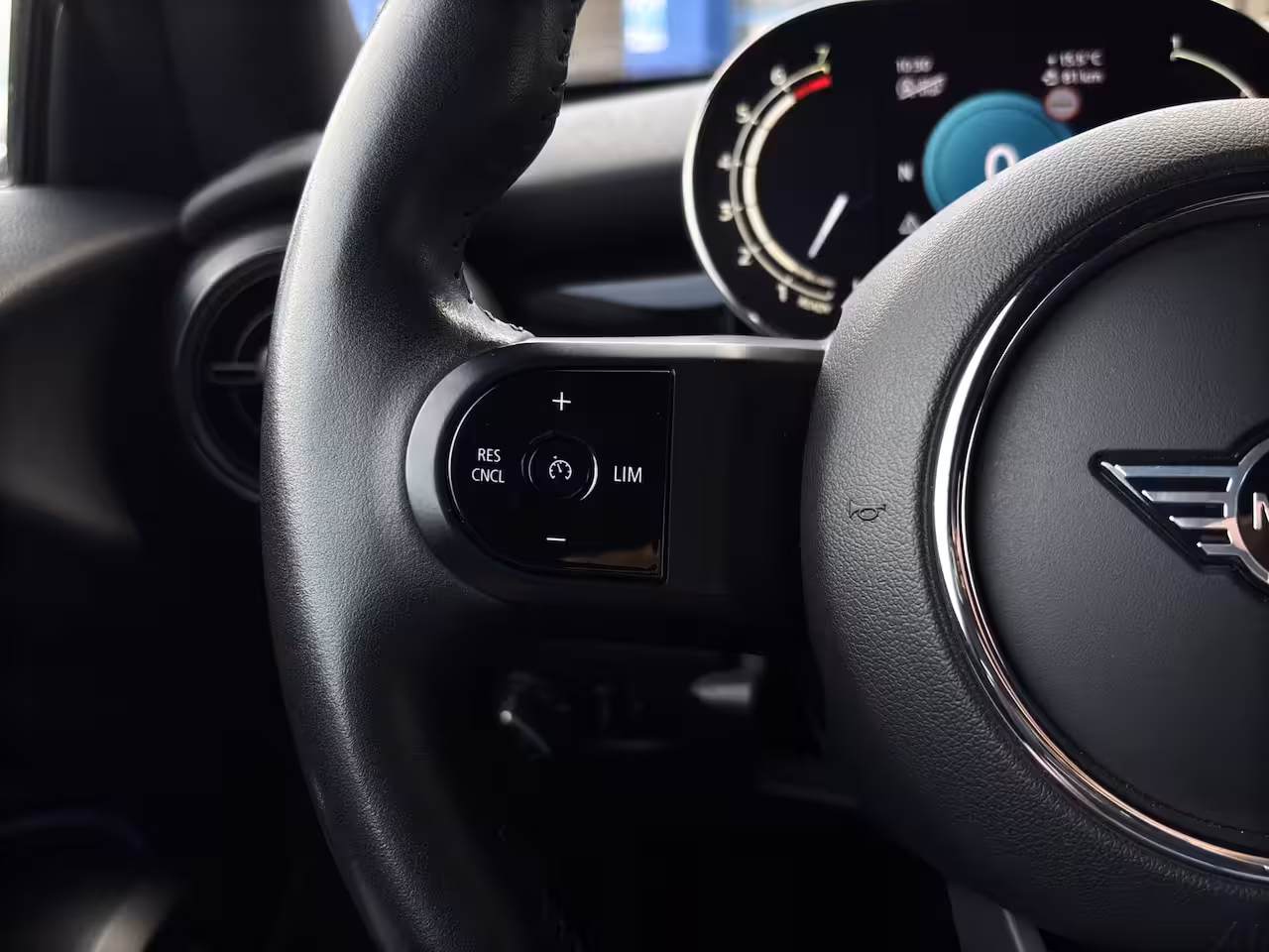 Mini Cooper S 2.0 Classic | Org. NL | Leder | Apple Carplay | Camera | Stoelverwarming |