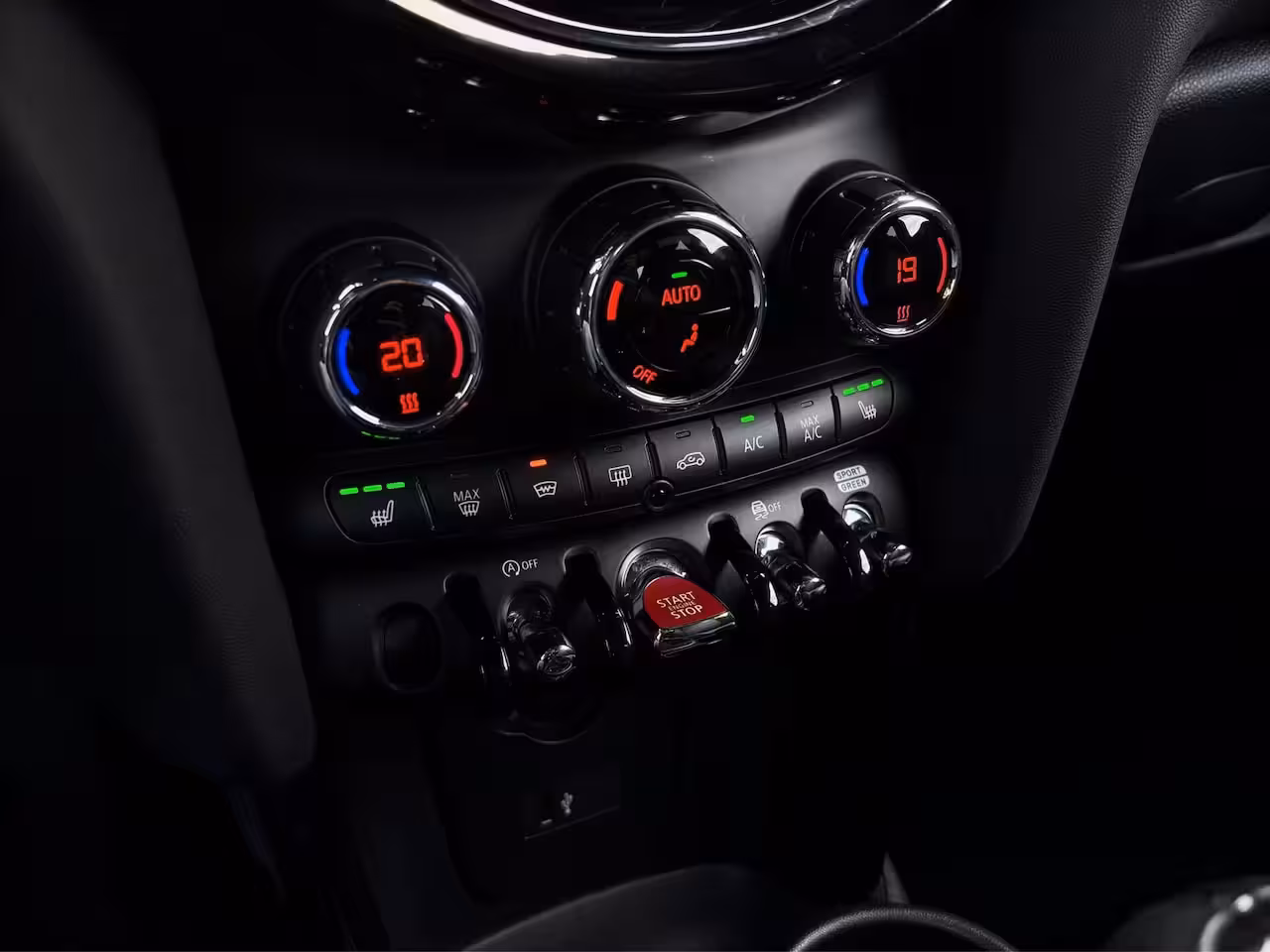 Mini Cooper S 2.0 Classic | Org. NL | Leder | Apple Carplay | Camera | Stoelverwarming |