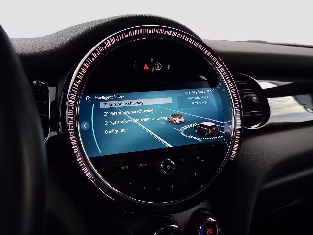 Mini Cooper S 2.0 Classic | Org. NL | Leder | Apple Carplay | Camera | Stoelverwarming |