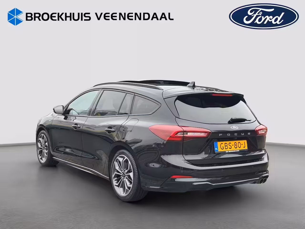 Ford Focus Wagon 1.0 Hybrid ST Line X | Pano | Winter Pack | Adap. Cruise | Navigatie | Carplay