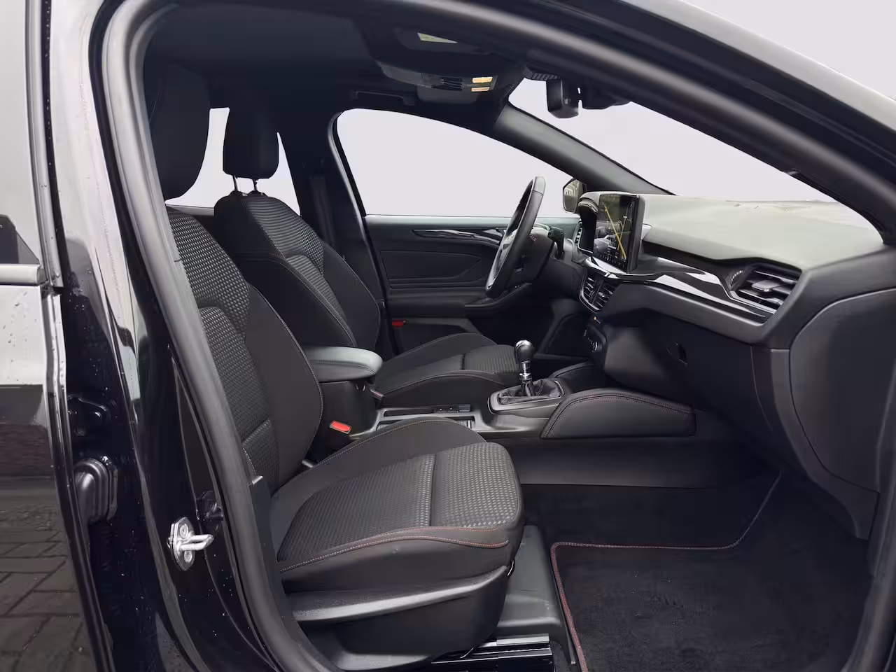 Ford Focus Wagon 1.0 Hybrid ST Line X | Pano | Winter Pack | Adap. Cruise | Navigatie | Carplay