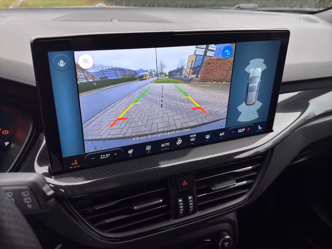 Ford Focus Wagon 1.0 Hybrid ST Line X | Pano | Winter Pack | Adap. Cruise | Navigatie | Carplay