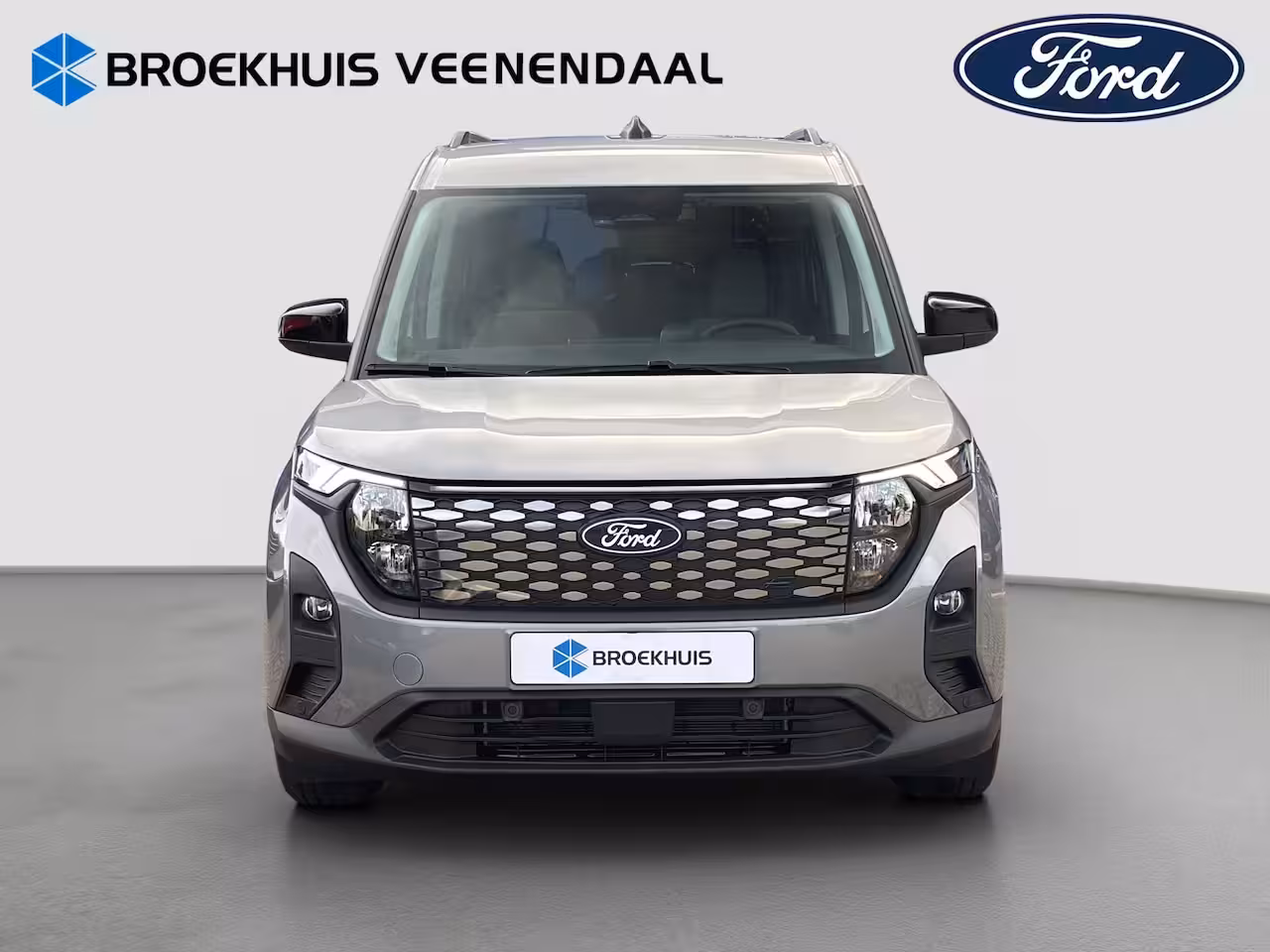 Ford Tourneo Courier Titanium | Adap. Cruise Control | BLIS | Winterpack | Camera | Keyless | CarPlay |