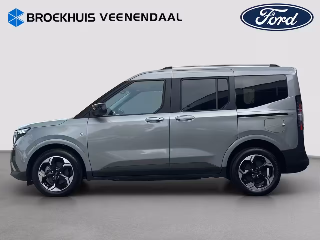 Ford Tourneo Courier Titanium | Adap. Cruise Control | BLIS | Winterpack | Camera | Keyless | CarPlay |