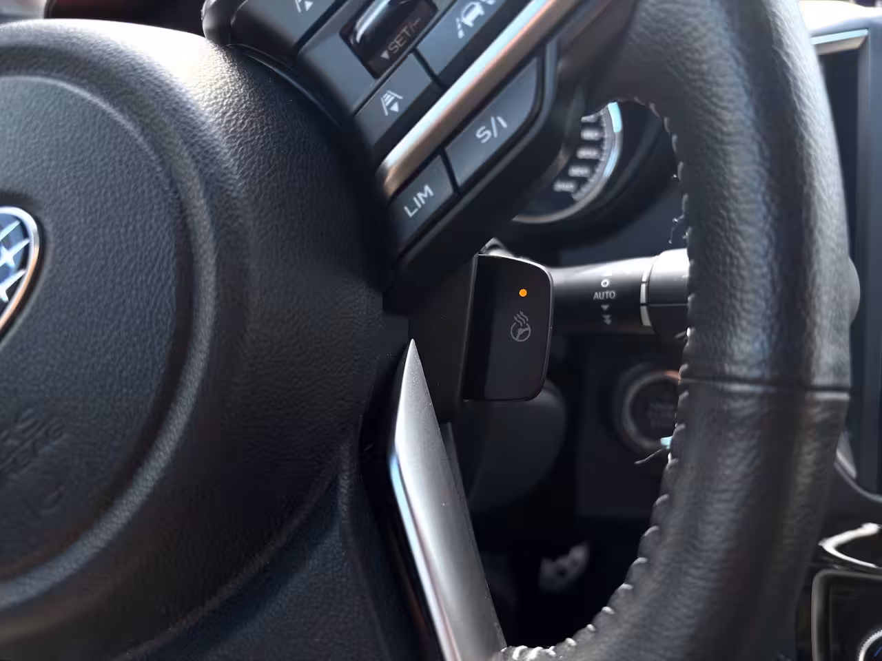 Subaru Forester 2.0i e-BOXER First Edition | Trekhaak | Panoramdak | Leder | Camera | Adap. Cruise | Apple