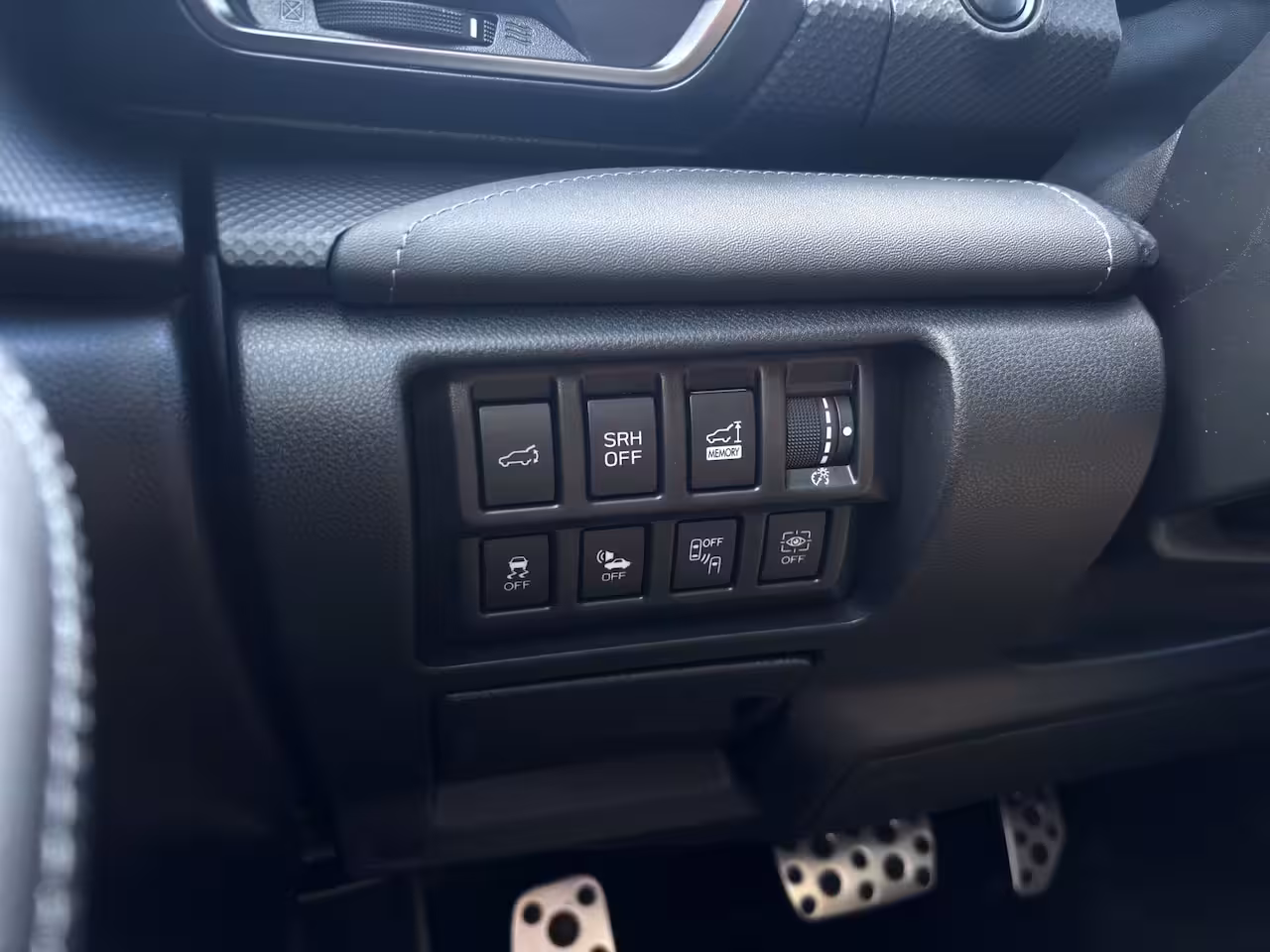 Subaru Forester 2.0i e-BOXER First Edition | Trekhaak | Panoramdak | Leder | Camera | Adap. Cruise | Apple