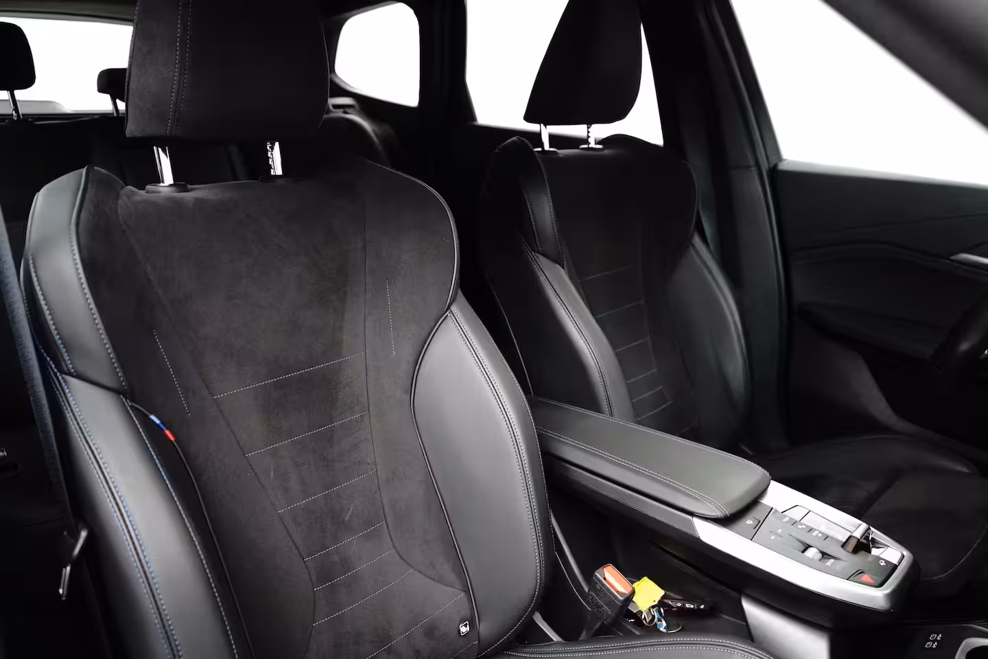 BMW iX1 xDrive30 67 kWh M Sport | Camera | Cruise Control | BTW-Auto | Apple Carplay | Navigatie