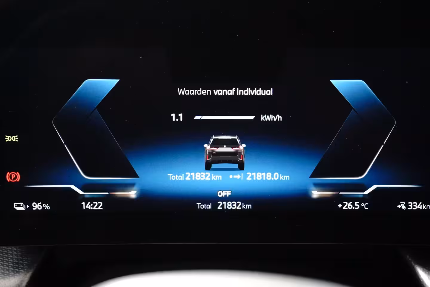 BMW iX1 xDrive30 67 kWh M Sport | Camera | Cruise Control | BTW-Auto | Apple Carplay | Navigatie