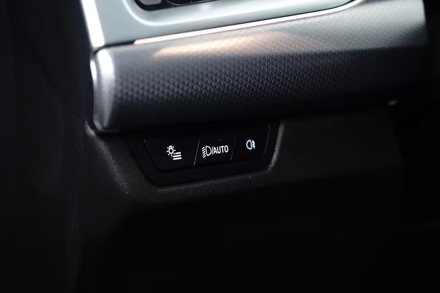 BMW iX1 xDrive30 67 kWh M Sport | Camera | Cruise Control | BTW-Auto | Apple Carplay | Navigatie