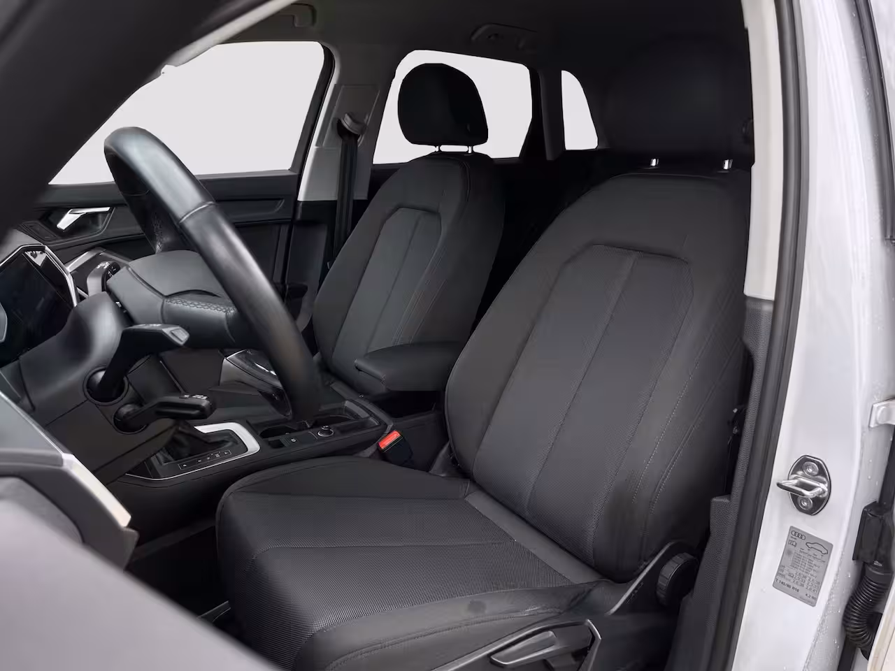 Audi Q3 35 TFSI Pro Line | LED | Cruise Adaptive | Clima | BLIS | Stoelverwarming | Navi By App |