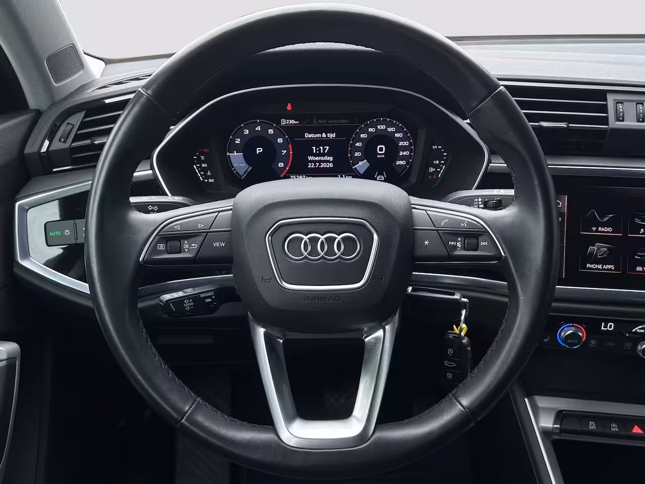 Audi Q3 35 TFSI Pro Line | LED | Cruise Adaptive | Clima | BLIS | Stoelverwarming | Navi By App |