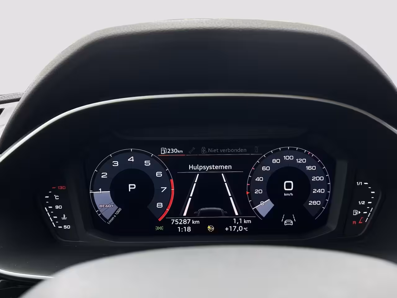 Audi Q3 35 TFSI Pro Line | LED | Cruise Adaptive | Clima | BLIS | Stoelverwarming | Navi By App |