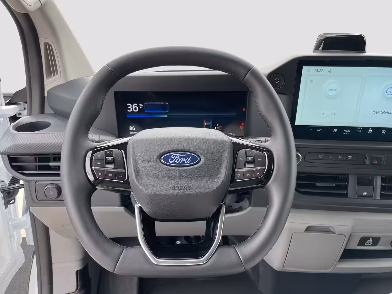 Ford Transit Custom E-Transit 320 L1H1 Limited 71 kWh | Cruise Control | Camera | CarPlay | Bluetooth |