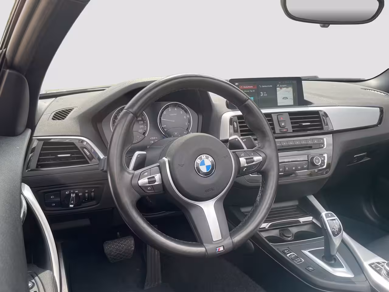 BMW 2-serie Cabrio 220i M-Sport 2.0 184pk | Stoelverwarming | Leder | Dealer OH | Cruise Control | Climate Co