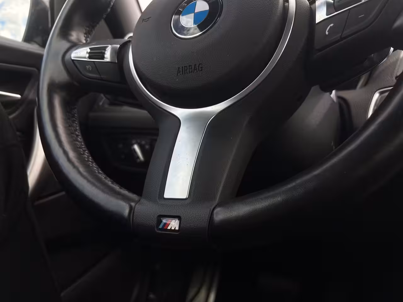 BMW 2-serie Cabrio 220i M-Sport 2.0 184pk | Stoelverwarming | Leder | Dealer OH | Cruise Control | Climate Co