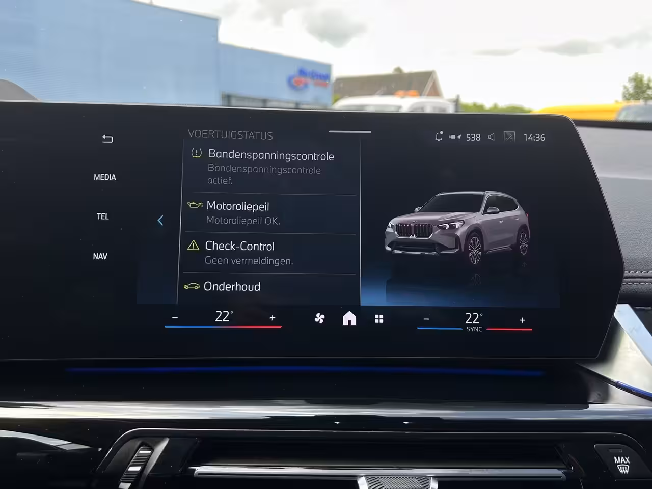 BMW X1 xDrive25e 245pk | Trekhaak | Leder | HUD | 360 camera |