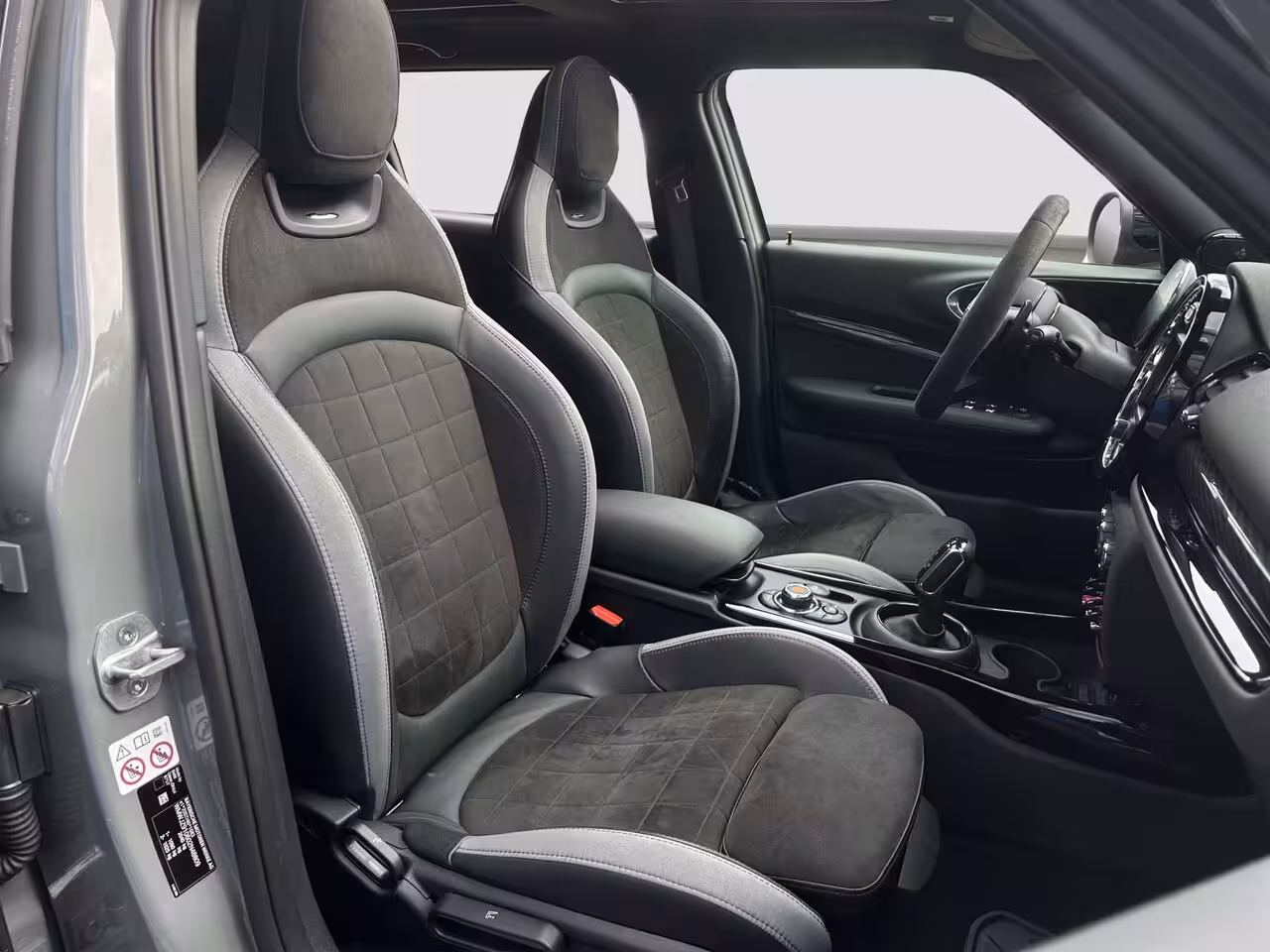 Mini Clubman 2.0 JCW ALL4 Chili 306pk | Pano | H&K Audio | Carplay | Camera | Navi