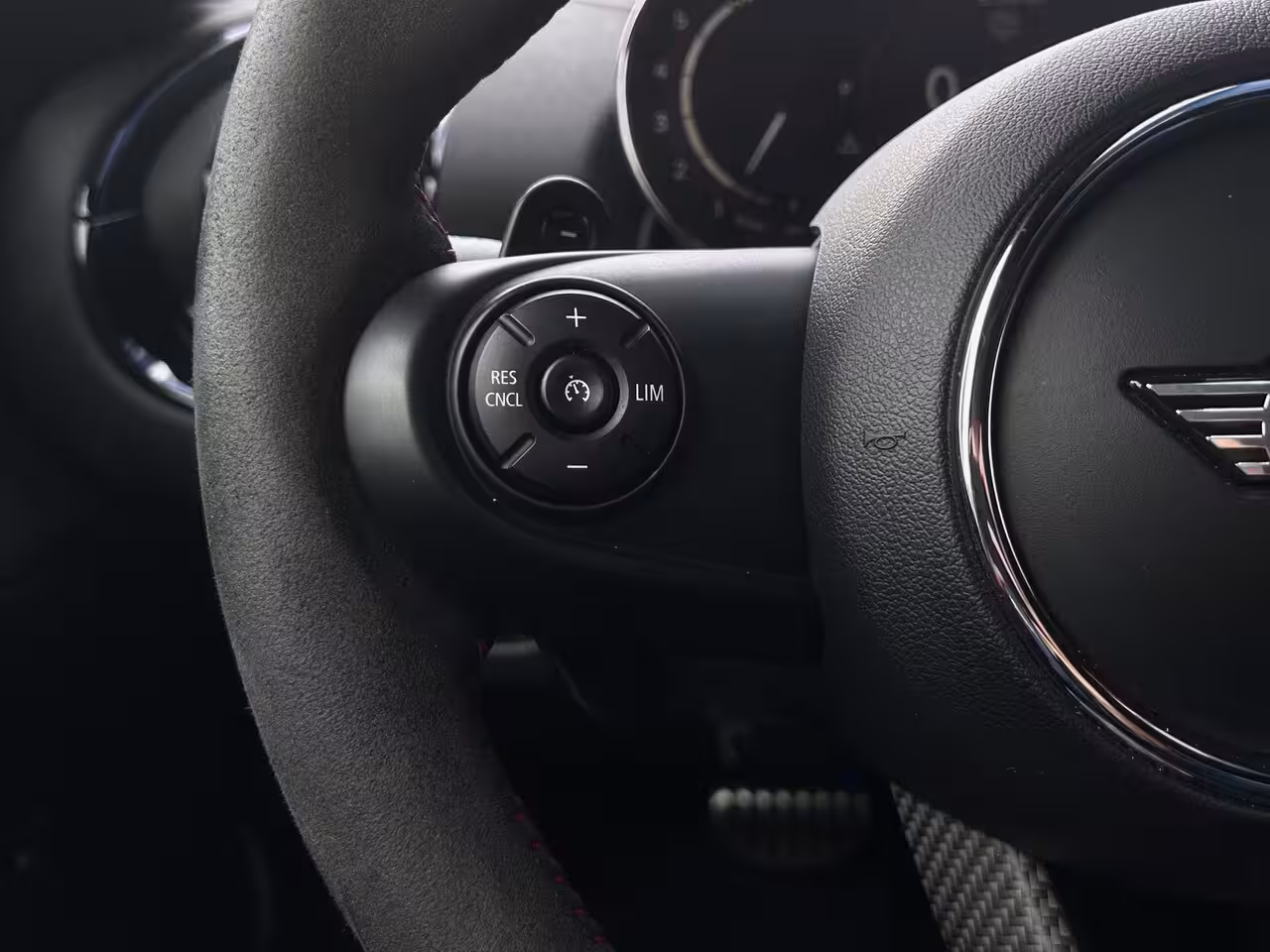 Mini Clubman 2.0 JCW ALL4 Chili 306pk | Pano | H&K Audio | Carplay | Camera | Navi