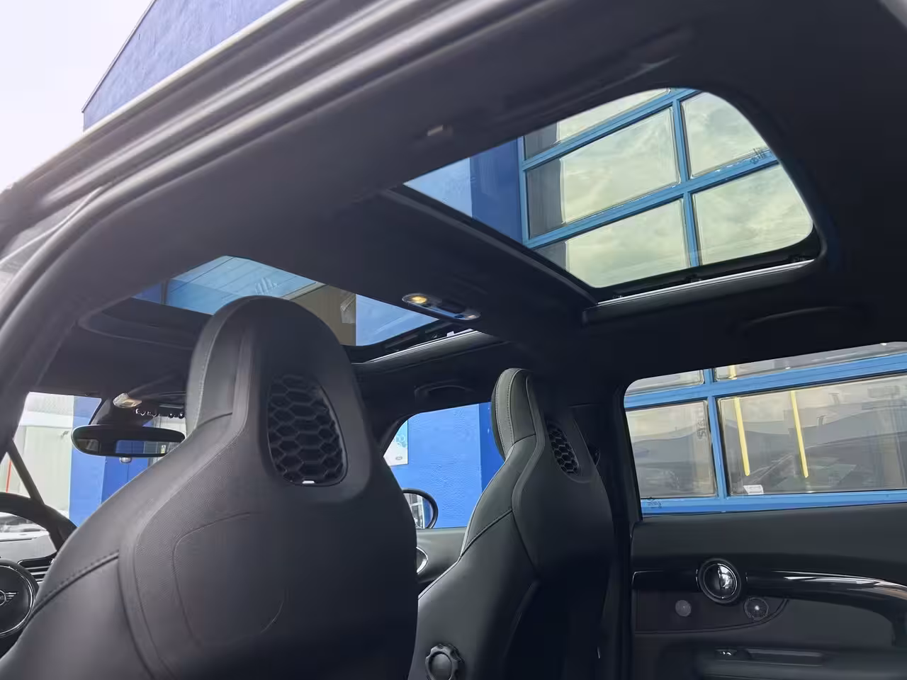 Mini Clubman 2.0 JCW ALL4 Chili 306pk | Pano | H&K Audio | Carplay | Camera | Navi