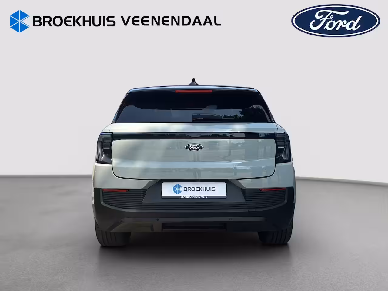 Ford Explorer Collection Extended Range RWD | Camera | Winterpack | Elektr. Stoelen met geheugen | Massa