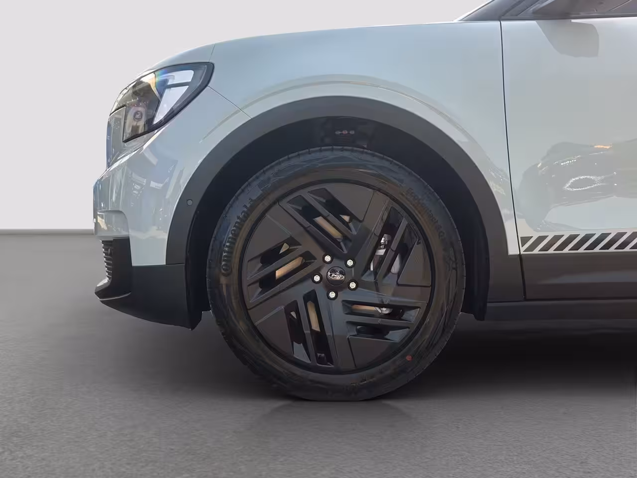 Ford Explorer Collection Extended Range RWD | Camera | Winterpack | Elektr. Stoelen met geheugen | Massa