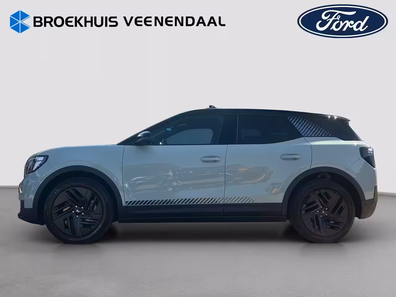 Ford Explorer Collection Extended Range RWD | Camera | Winterpack | Elektr. Stoelen met geheugen | Massa